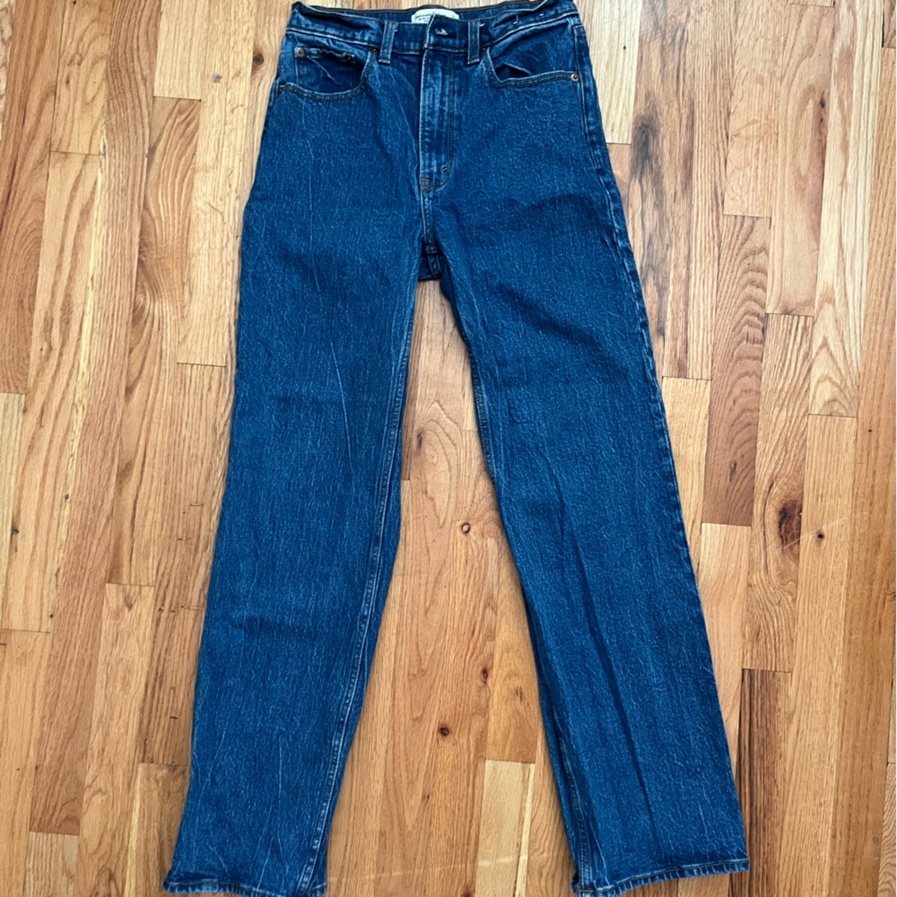 Abercrombie & Fitch 90s Relaxed High Rise Jeans